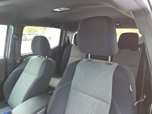 Used 2021 Toyota Tacoma TRD Off-Road image 19