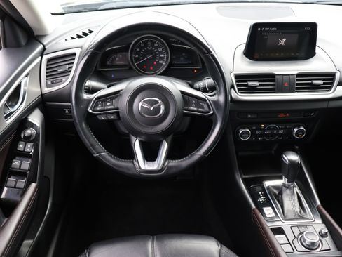 Used 2017 MAZDA MAZDA3 Touring FWD image 8