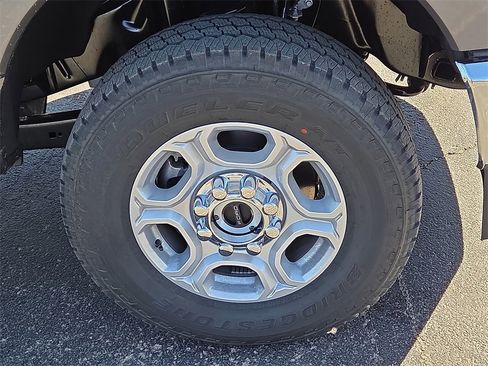 Used 2026 Ford F350 XLT w/ XLT Premium Package image 11