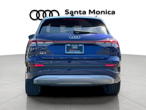 Used 2023 Audi Q4 e-tron Premium Plus w/ Premium Plus RWD image 7