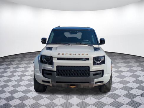 New 2026 Land Rover Defender 110 OCTA AWD/4WD image 8