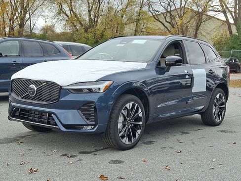 New 2026 Volvo XC60 B5 Plus w/ Protection Package Premier image 2