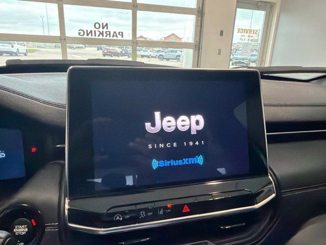 Used 2022 Jeep Compass High Altitude AWD/4WD image 22