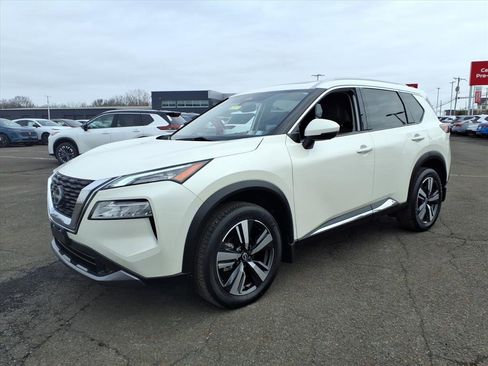 Certified 2023 Nissan Rogue SL image 8