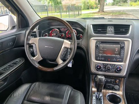 Used 2015 GMC Acadia Denali FWD image 19