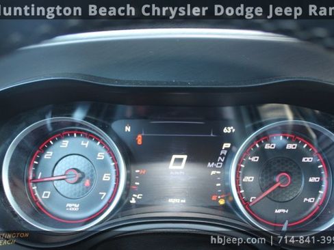 Used 2022 Dodge Charger GT image 18