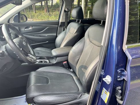 Used 2019 Hyundai Santa Fe FWD image 15