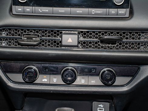 Used 2023 Honda HR-V LX image 22