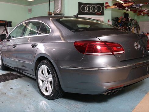 Used 2016 Volkswagen CC Sport FWD image 22