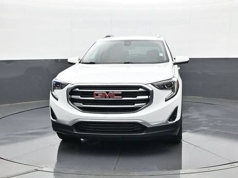 Used 2018 GMC Terrain SLT w/ Preferred Package FWD image 2