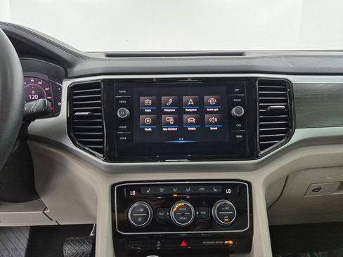 Used 2022 Volkswagen Atlas SE FWD image 15