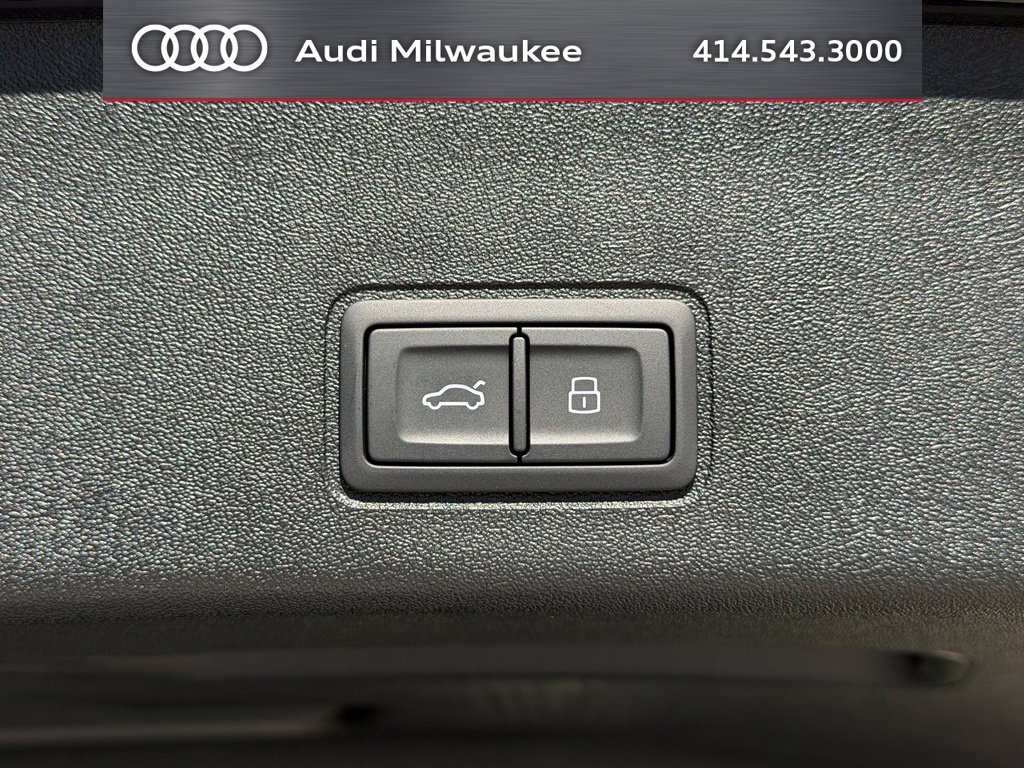 New 2026 Audi Q3 quattro 2.0T AWD/4WD image 37