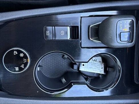 Used 2021 Nissan Rogue SV w/ Premium Package image 29