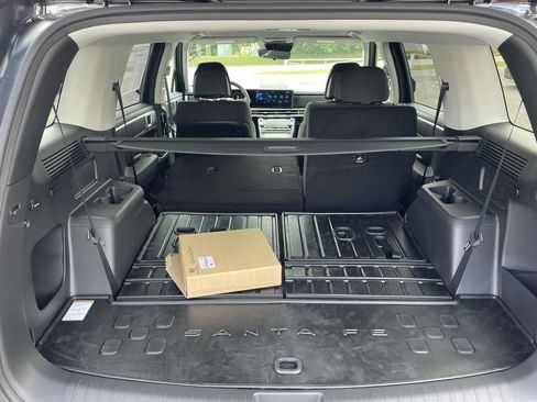 New 2026 Hyundai Santa Fe SE image 8