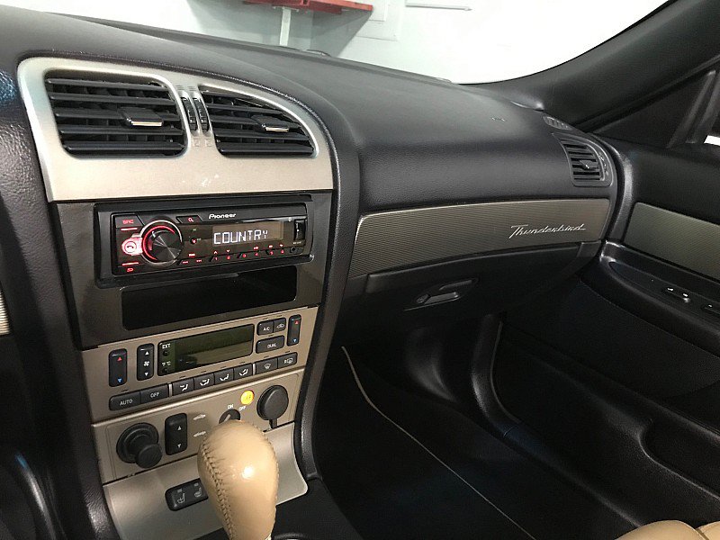 Used 2004 Ford Thunderbird RWD image 36
