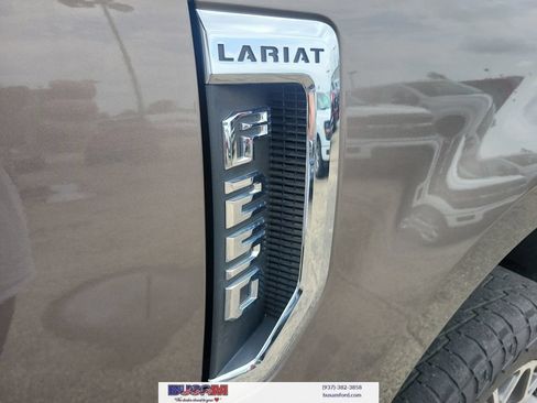 Used 2020 Ford F250 Lariat w/ Lariat Ultimate Package AWD/4WD image 7