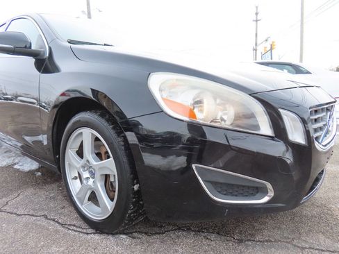 Used 2012 Volvo S60 T5 image 18