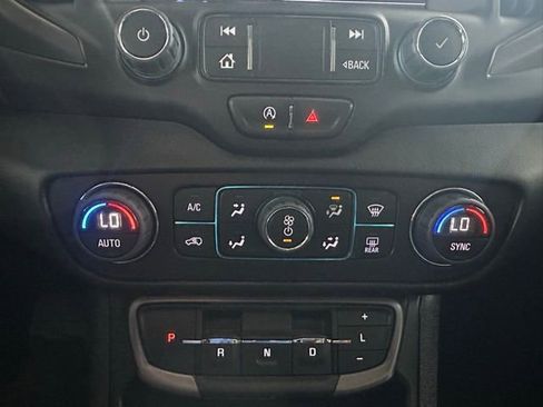 Used 2022 GMC Terrain AT4 w/ Infotainment Package II AWD/4WD image 35