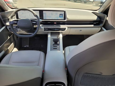 Used 2024 Hyundai Ioniq 6 SEL RWD image 14
