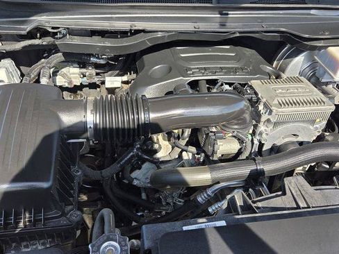 Used 2019 RAM 1500 Big Horn AWD/4WD image 21