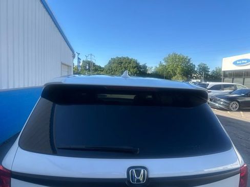 Used 2023 Honda Passport EX-L image 6