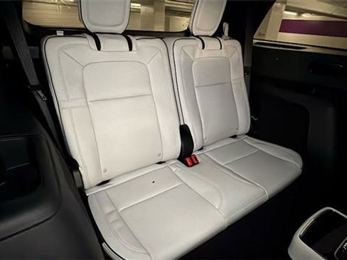 New 2026 Lincoln Aviator Black Label w/ Black Label Special Edition image 14