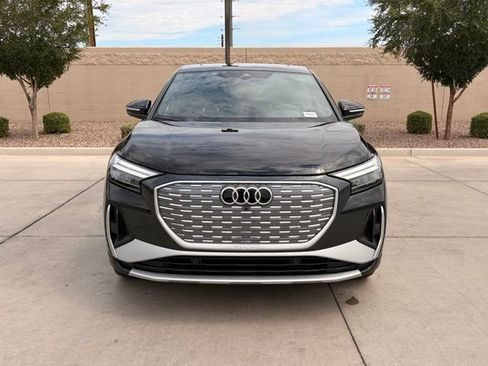 Used 2023 Audi Q4 e-tron Premium Plus w/ Premium Plus AWD/4WD image 4