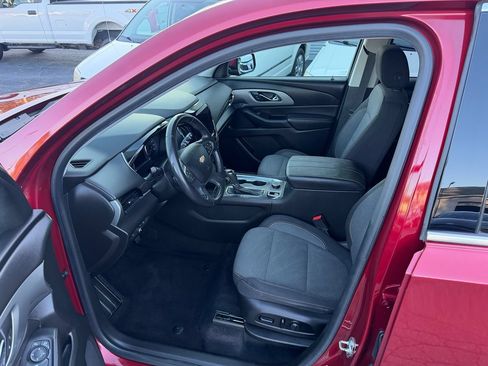 Used 2018 Chevrolet Traverse LT FWD image 4