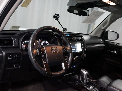 Used 2023 Toyota 4Runner TRD Off-Road Premium w/ Moonroof Package AWD/4WD image 7