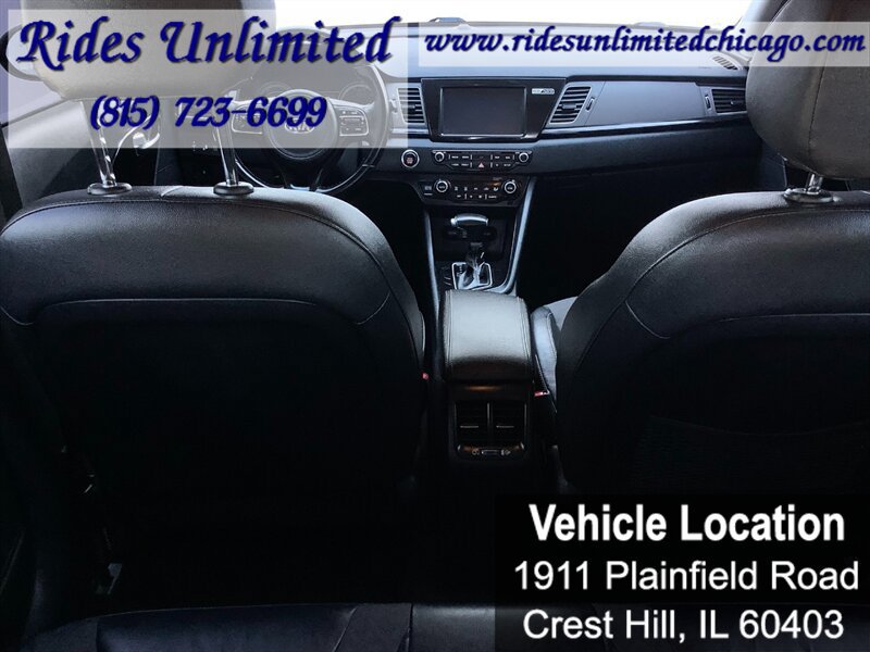 Used 2019 Kia Niro S Touring FWD image 18