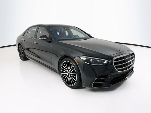 Used 2023 Mercedes-Benz S 580 4MATIC Sedan image 1