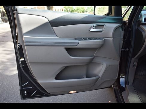 Used 2012 Honda Odyssey EX-L image 15