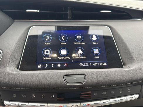 Certified 2022 Cadillac XT4 Premium Luxury w/ Cold Weather Package image 29