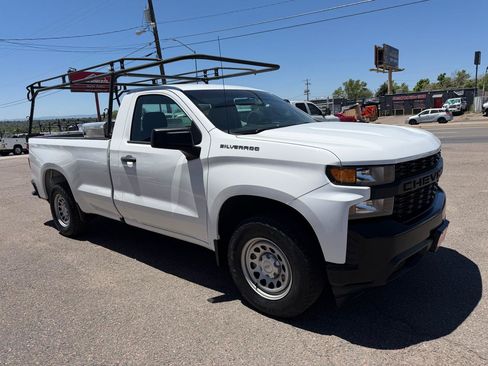 Used 2020 Chevrolet Silverado 1500 W/T RWD image 2