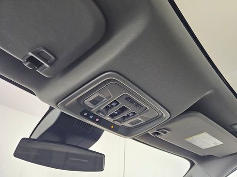 Used 2023 Chevrolet Silverado 1500 RST image 34