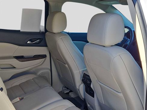 Used 2020 GMC Acadia Denali w/ Technology Package image 16