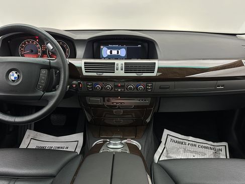 Used 2007 BMW 750i image 23