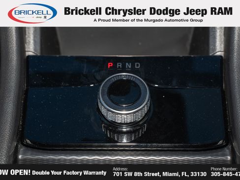 New 2025 Jeep Grand Cherokee L Laredo image 27