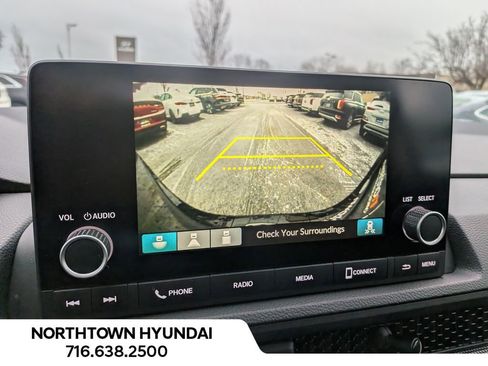 Used 2023 Honda CR-V EX image 8