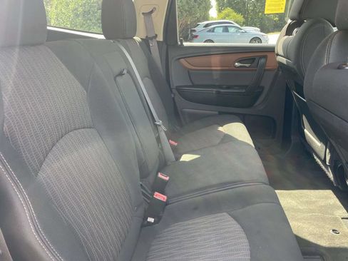 Used 2015 Chevrolet Traverse LT AWD/4WD image 11