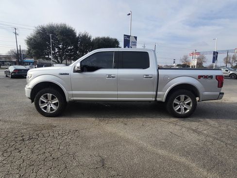 Used 2018 Ford F150 Platinum w/ Equipment Group 701A Luxury image 6