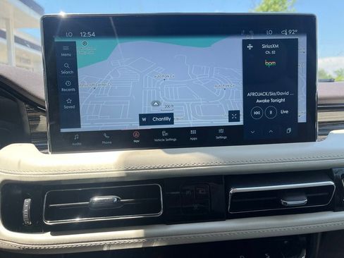 Certified 2023 Lincoln Nautilus Black Label w/ Class II Trailer Tow Package AWD/4WD image 32