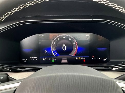 New 2026 Volkswagen Taos S image 11