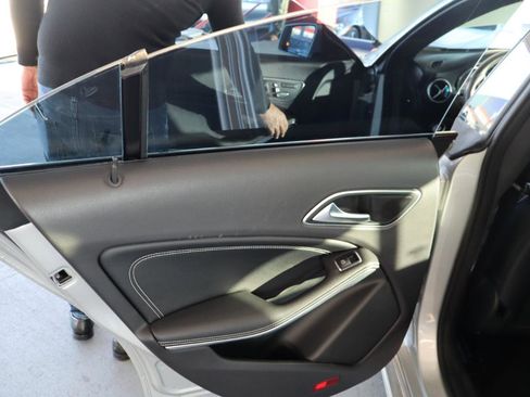 Used 2018 Mercedes-Benz CLA 250 image 29