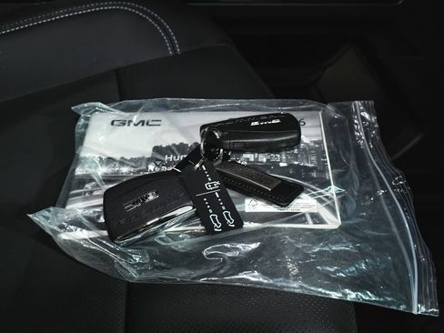Used 2026 GMC Hummer EV SUV AWD/4WD image 62