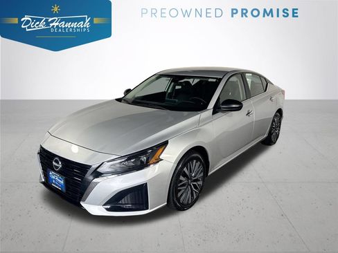 Used 2024 Nissan Altima 2.5 SV AWD/4WD image 1