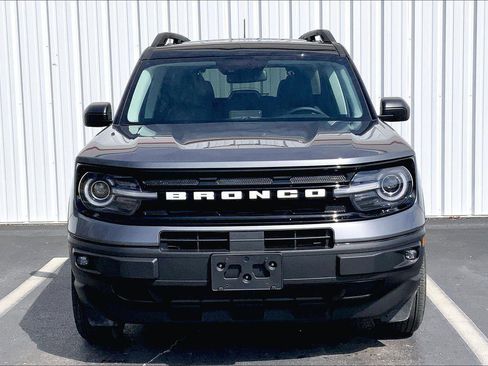 Used 2024 Ford Bronco Sport Outer Banks w/ Tech Package image 3