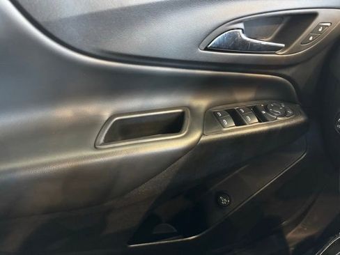 Certified 2024 Chevrolet Equinox LT image 31