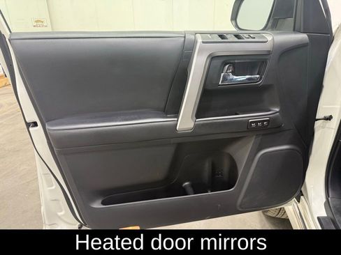 Used 2020 Toyota 4Runner Limited image 15
