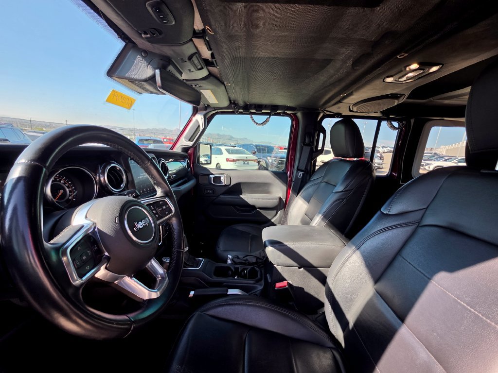Used 2021 Jeep Wrangler Unlimited Sahara AWD/4WD image 15